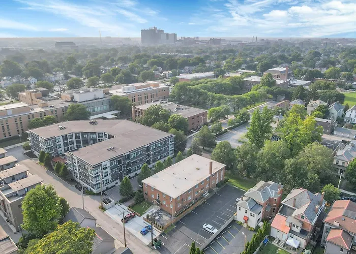 Cozy 2 Bedroom In Short North Convenient Parking *