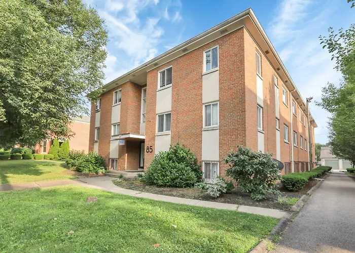 Cozy 2 Bedroom In Short North Convenient Parking *